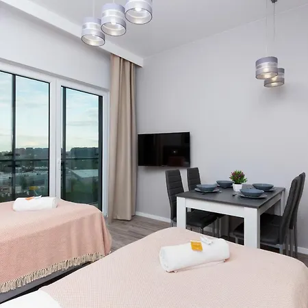 Apartament With Parking Business Center By Renters