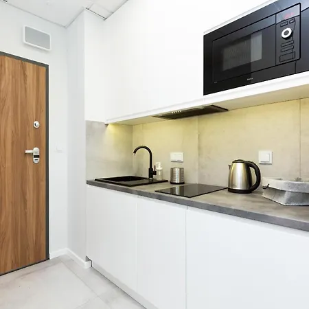 With Parking Business Center By Renters Apartmán