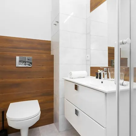 With Parking Business Center By Renters * Warsaw